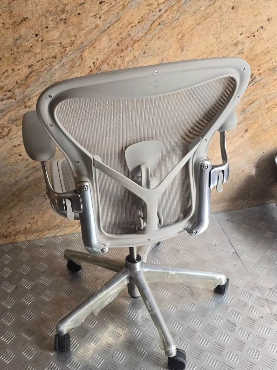 Herman Miller Aeron Remastered Chair - Image 4